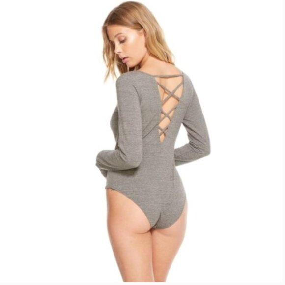 Chaser Grey Heathered Long Sleeve Criss Cross Body Suit size S - Picture 16 of 16